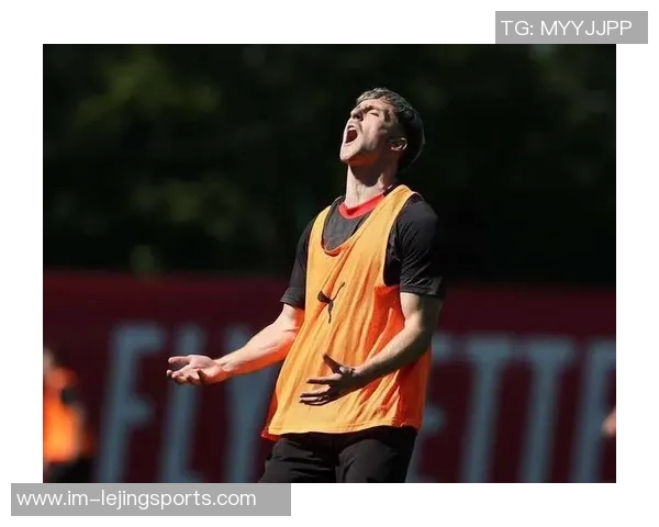 萨勒马科尔斯续约感言：深感自豪与感激感谢大家的信任与支持