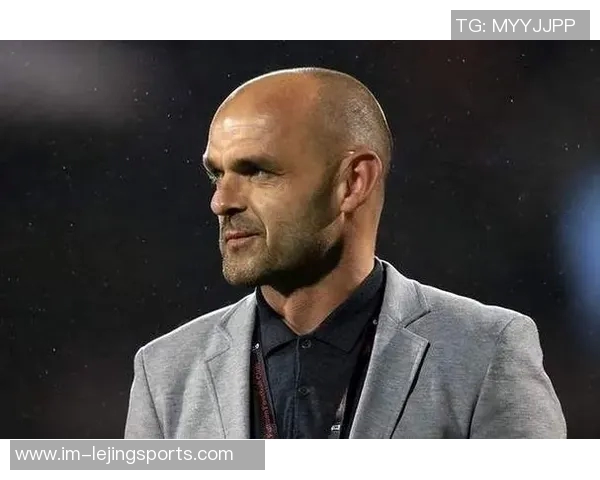 墨菲警告曼联勿重蹈覆辙期待卡里克不会被正式任命